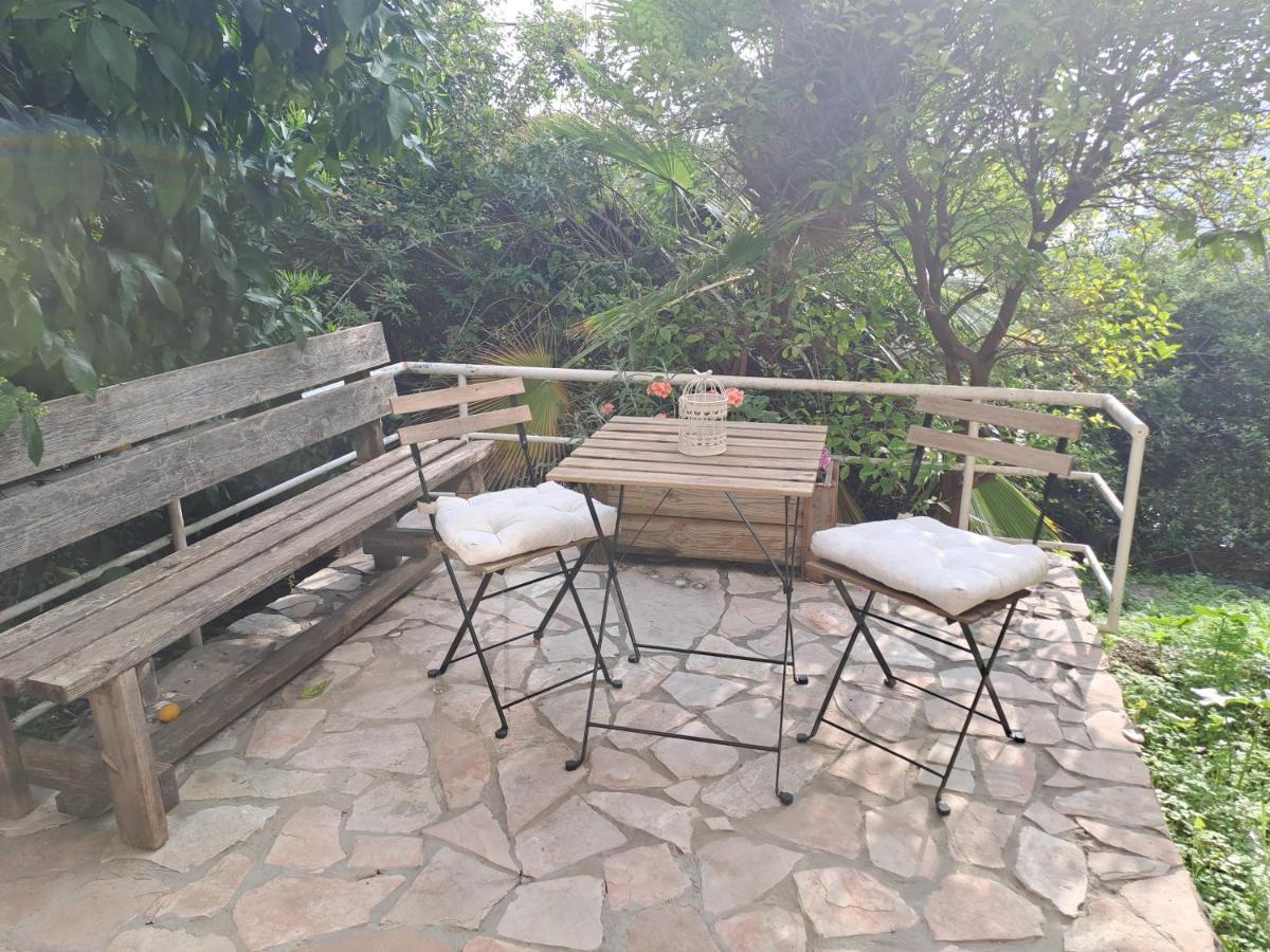 Galilean Villa With Jacuzzi Qiryat Amal Экстерьер фото